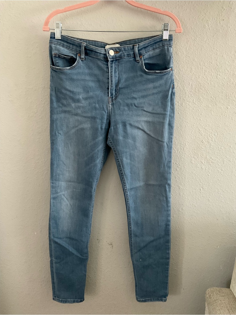 H&M Skinny Jeans in Light Blue Denim